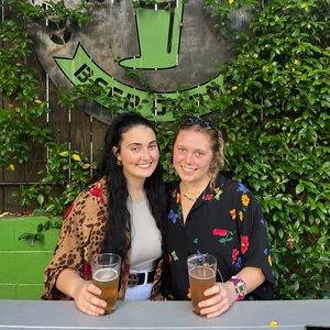 Meet your Posher, Claire